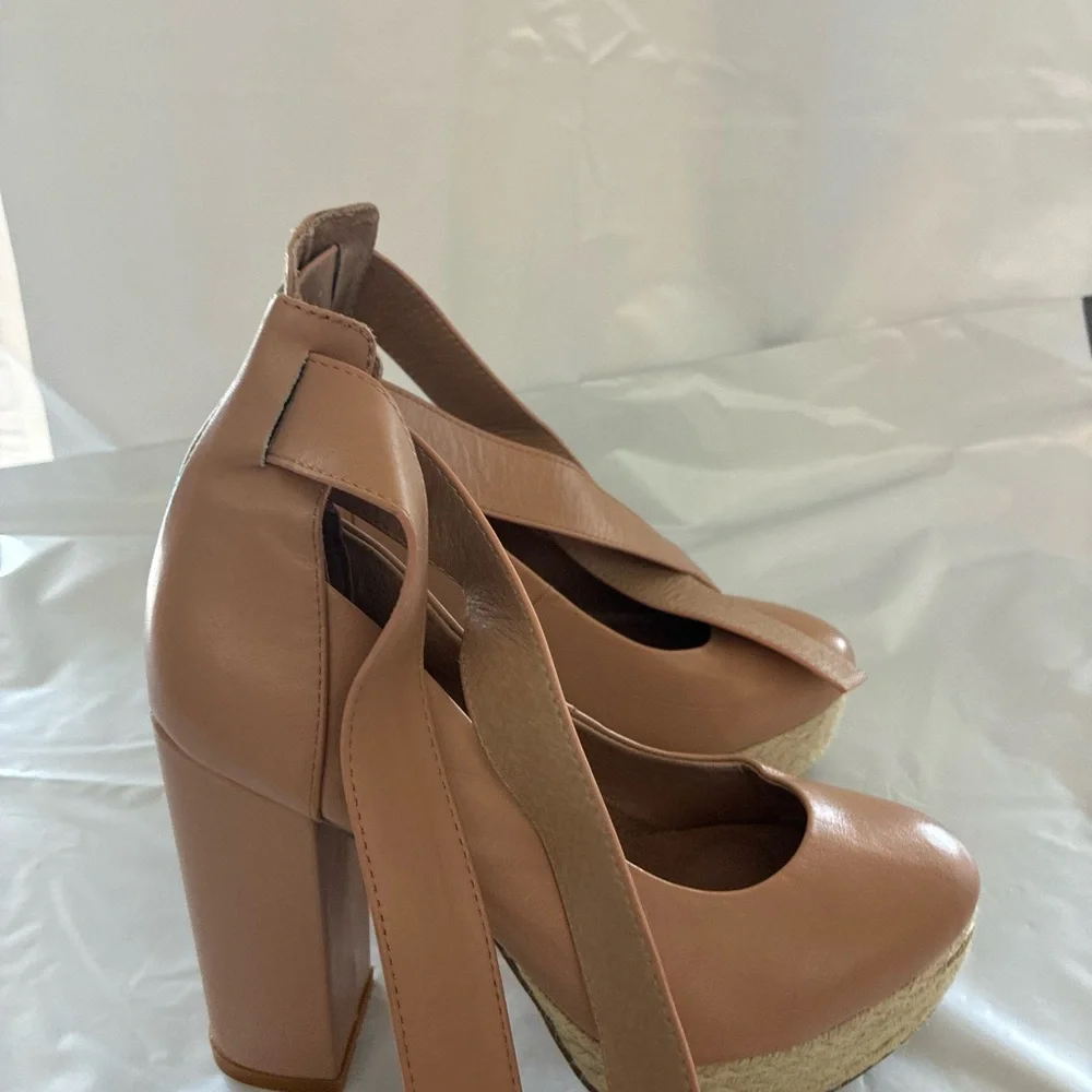 For Love & Lemons X  Raye Harper Nude Platform Heels Revolve EU 36/ US 6-6.5